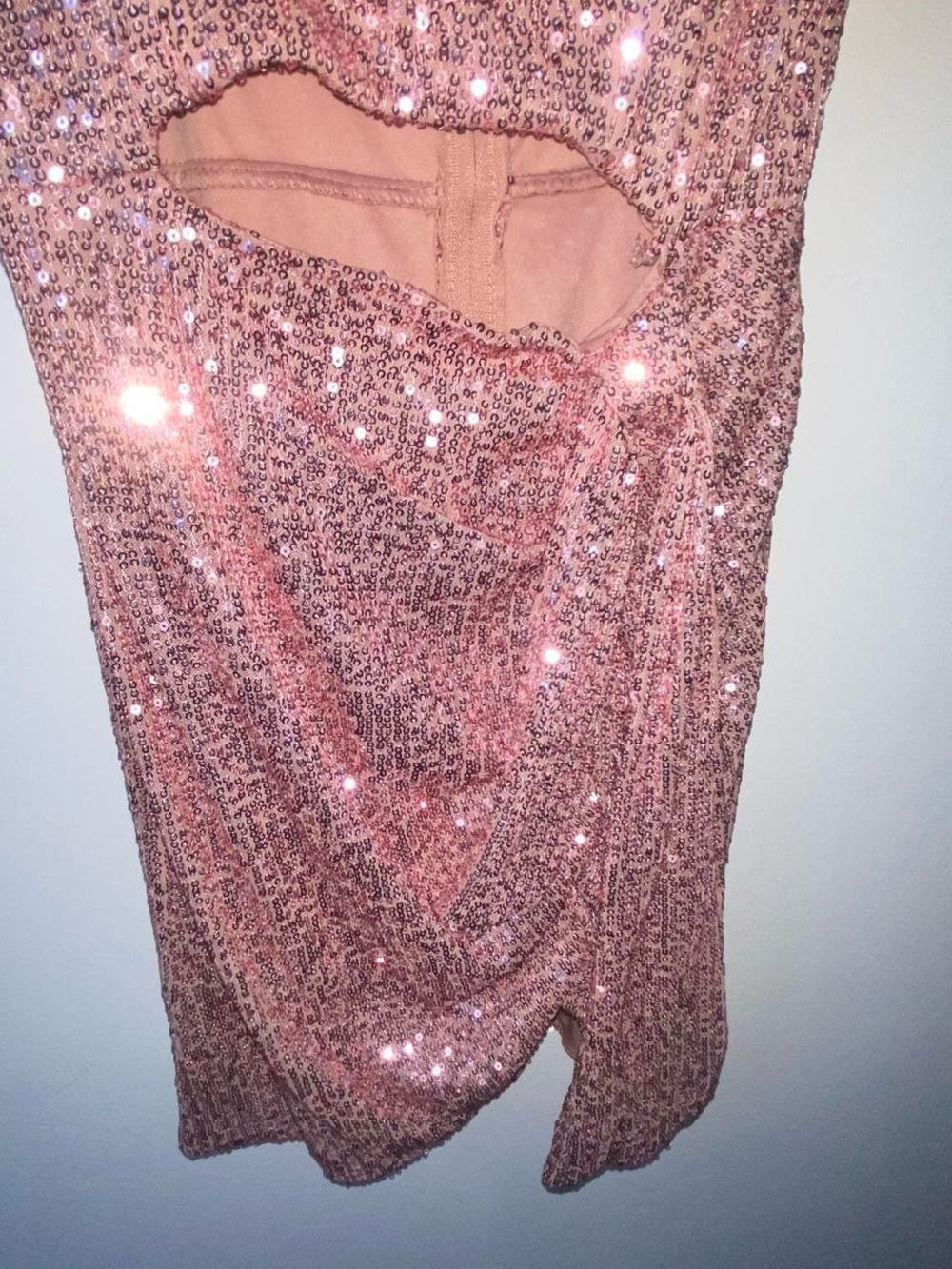 Pink sequin mini dress with cutout detail - Picture 7 of 8